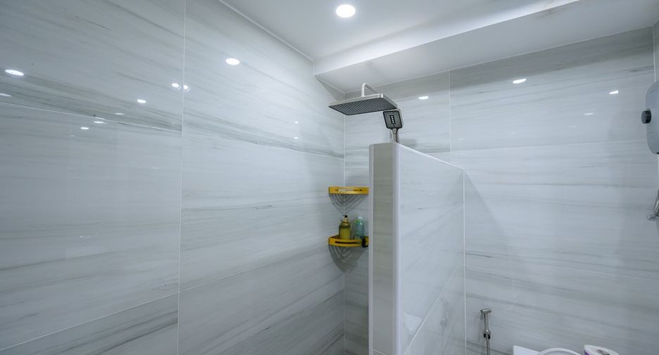 For rent and for sale 1 bed condo in Bang Lamung, Chonburi
