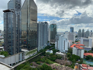 For rent 2 bedrooms condo in Watthana, Bangkok