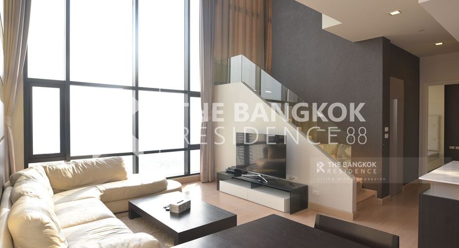 For rent 3 bedrooms condo in Khlong San, Bangkok