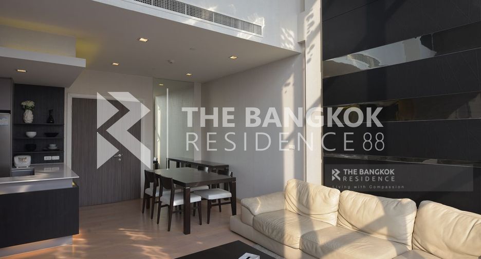 For rent 3 bedrooms condo in Khlong San, Bangkok