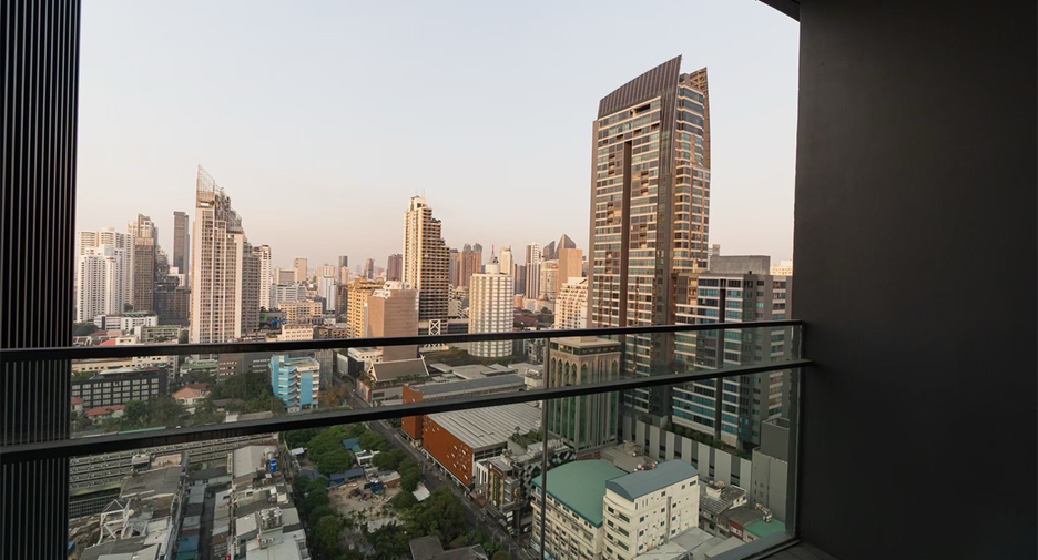For rent 2 bedrooms condo in Khlong Toei, Bangkok