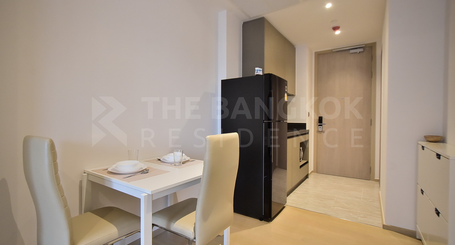 For rent 1 bed condo in Huai Khwang, Bangkok