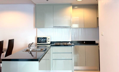 For rent 2 bedrooms condo in Huai Khwang, Bangkok