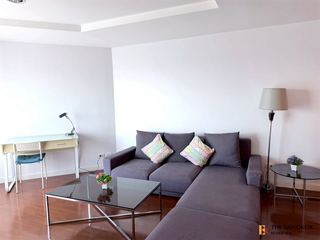 Wohnung zur Miete mit 2 Zimmer in Huai Khwang, Bangkok