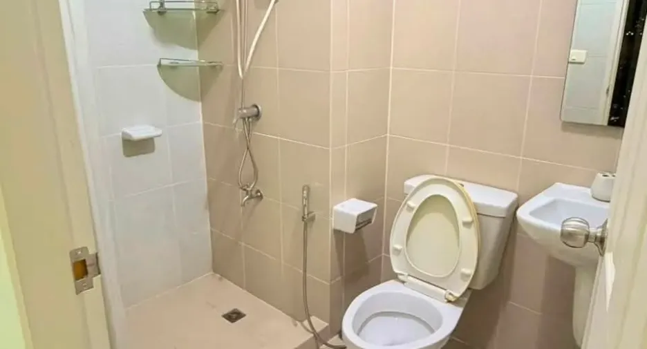 Wohnung zur Miete mit 1 Zimmer in Mueang Samut Prakan, Samut Prakan