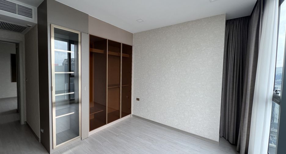 Condo en venta de 2 habitaciones en Huai Khwang, Bangkok