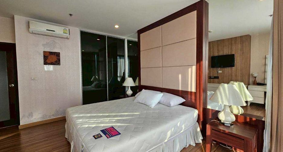 Wohnung zur Miete mit 1 Zimmer in Pathum Wan, Bangkok