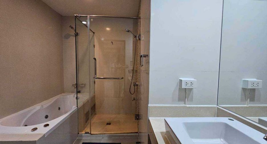Wohnung zur Miete mit 1 Zimmer in Pathum Wan, Bangkok