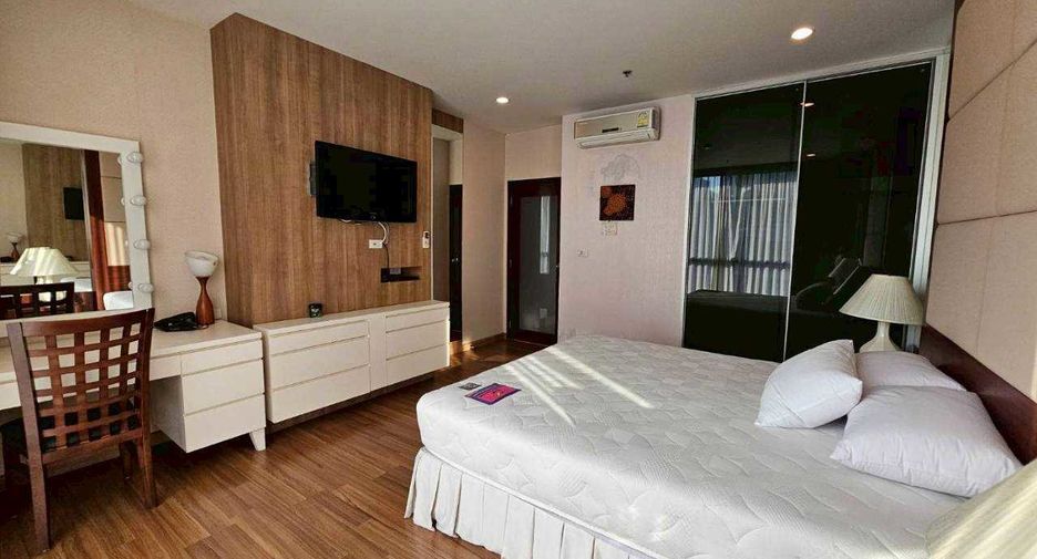Wohnung zur Miete mit 1 Zimmer in Pathum Wan, Bangkok