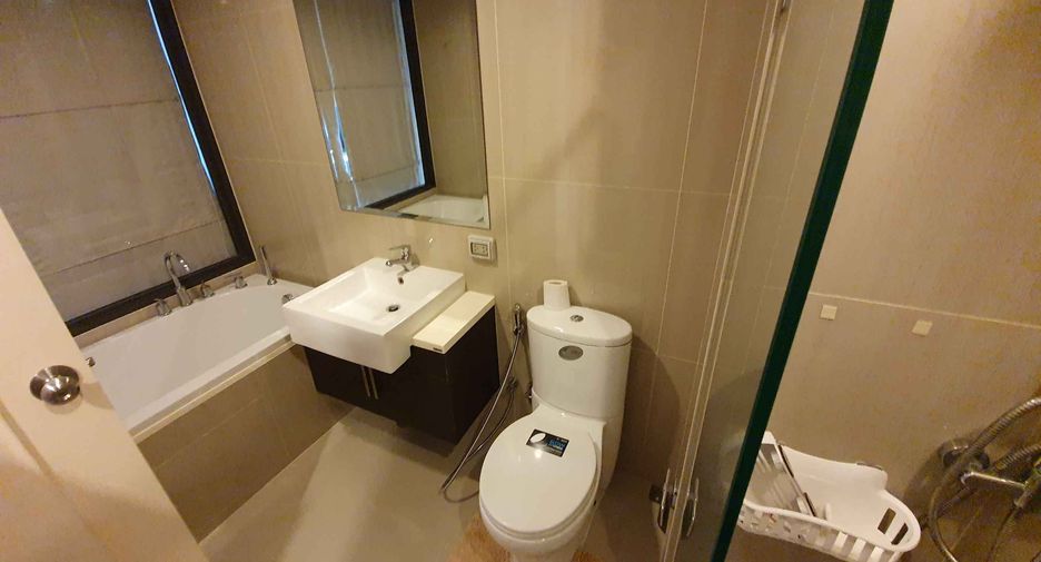 Condo en alquiler de 1 habitaciones en Watthana, Bangkok