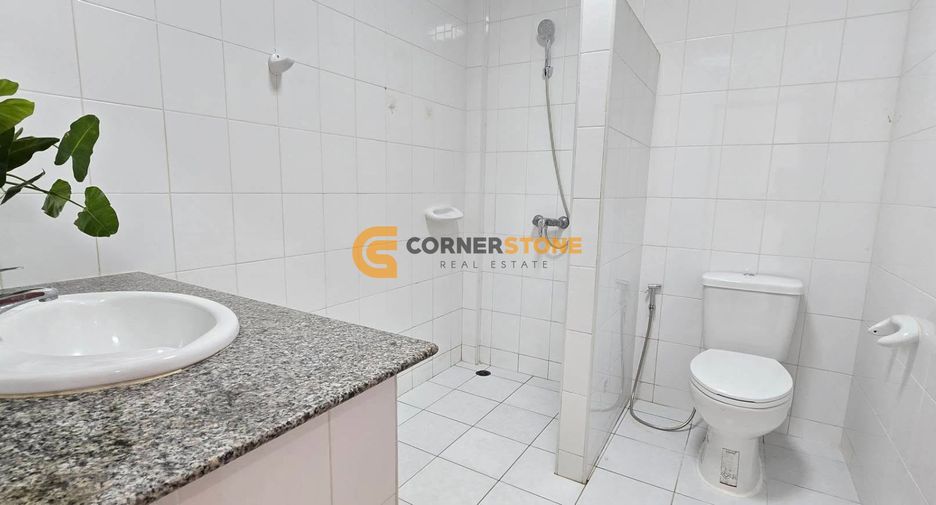 For rent 4 bedrooms house in Bang Lamung, Chonburi