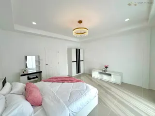 For sale 2 bedrooms townhouse in Bang Lamung, Chonburi