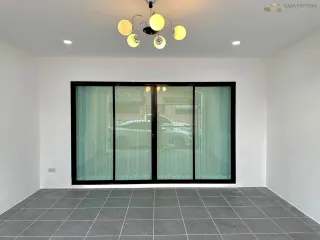 For sale 2 bedrooms townhouse in Bang Lamung, Chonburi