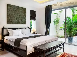 For sale 6 bedrooms villa in Bang Lamung, Chonburi
