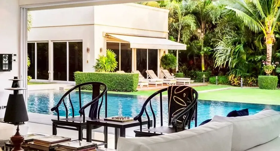 For sale 6 bedrooms villa in Bang Lamung, Chonburi