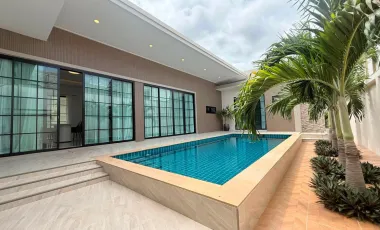 For sale 3 bedrooms villa in Huay Yai, Pattaya