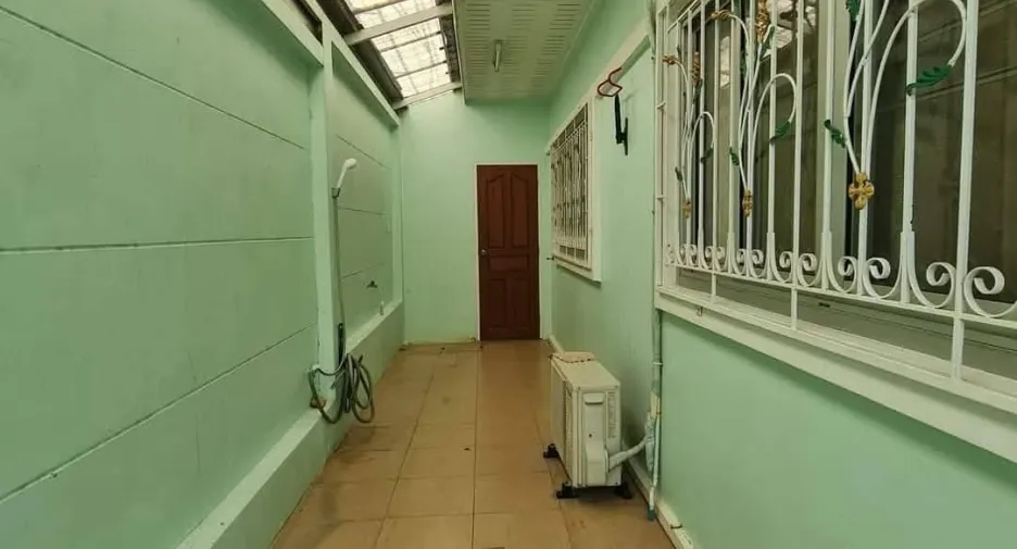 À louer 3 chambres maison à Bang Lamung, Chonburi