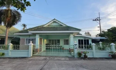 À louer 3 chambres maison à Bang Lamung, Chonburi