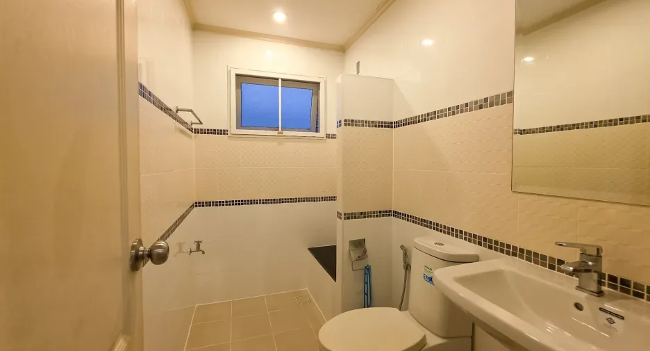 For sale 4 ベッドルーム house in Mueang Khon Kaen, Khon Kaen