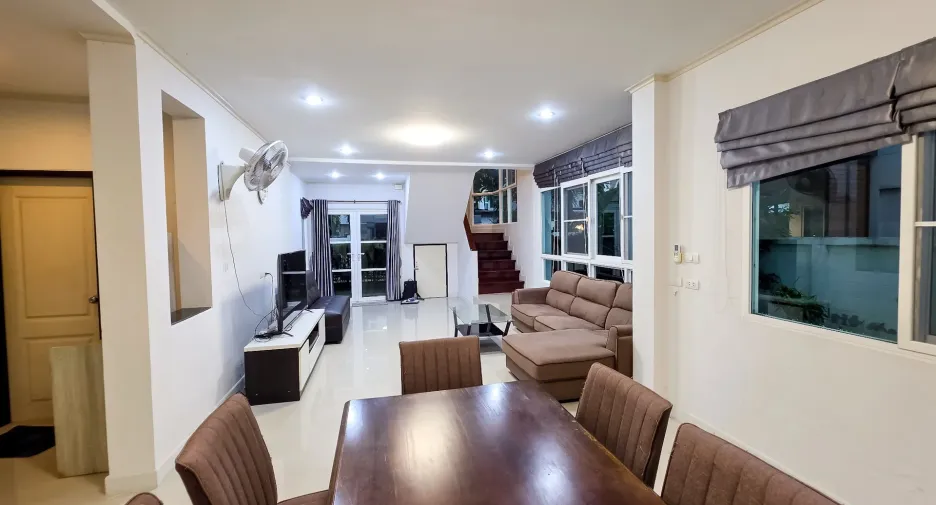 For sale 4 ベッドルーム house in Mueang Khon Kaen, Khon Kaen