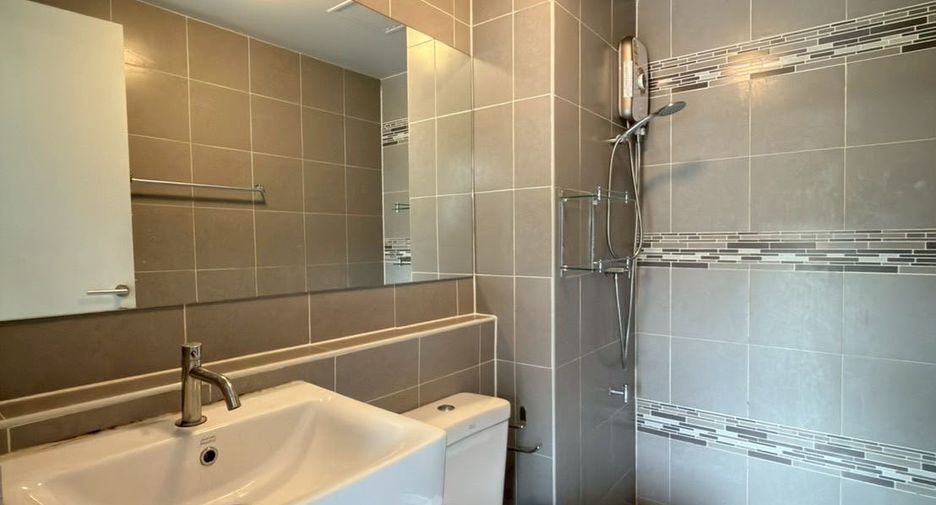À vendre 1 chambre condo à Mueang Phuket, Phuket