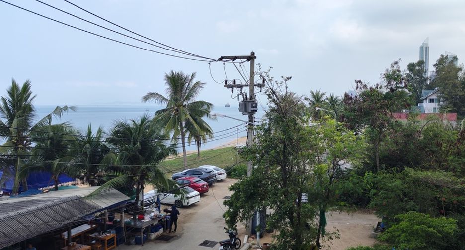 For sale 2 bedrooms condo in Na Jomtien, Pattaya