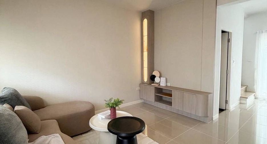 For sale 2 bedrooms townhouse in San Sai, Chiang Mai