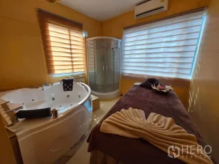 Local comercial en alquiler en Lat Phrao, Bangkok