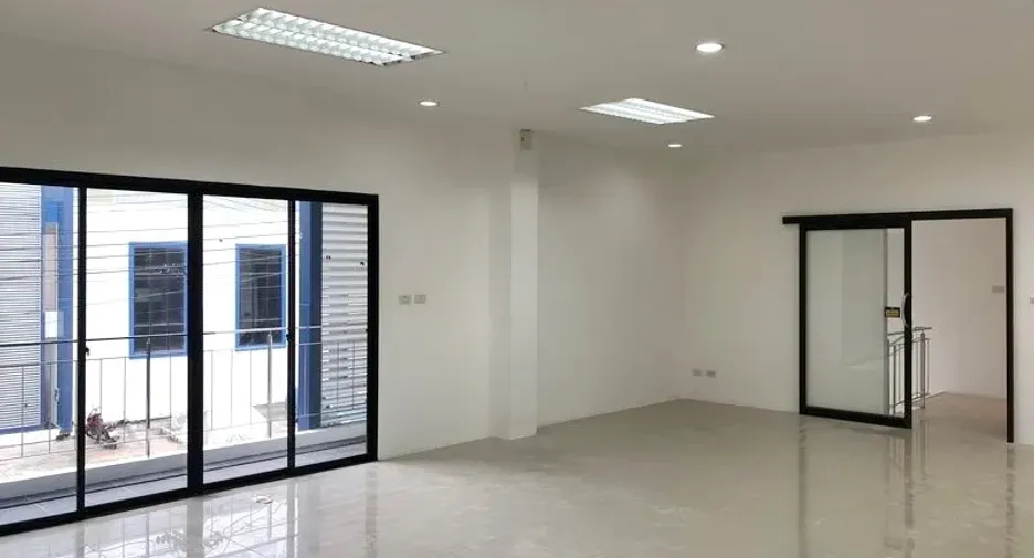 For rent and for sale warehouse in Bang Phli, Samut Prakan