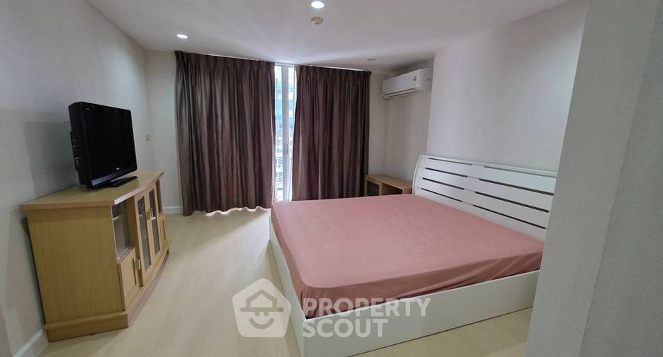 For rent 1 bed condo in Watthana, Bangkok