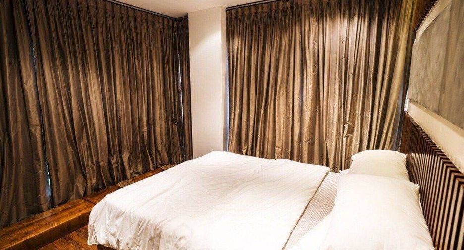 ขาย 2 ห้องนอน คอนโด ใน คลองเตย, กรุงเทพฯ