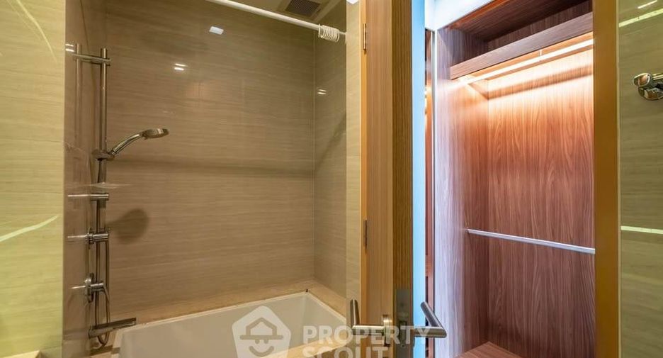 For sale 1 bed condo in Watthana, Bangkok