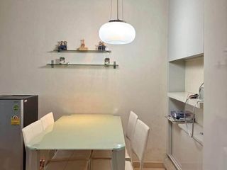 Wohnung zur Miete mit 1 Zimmer in Pathum Wan, Bangkok