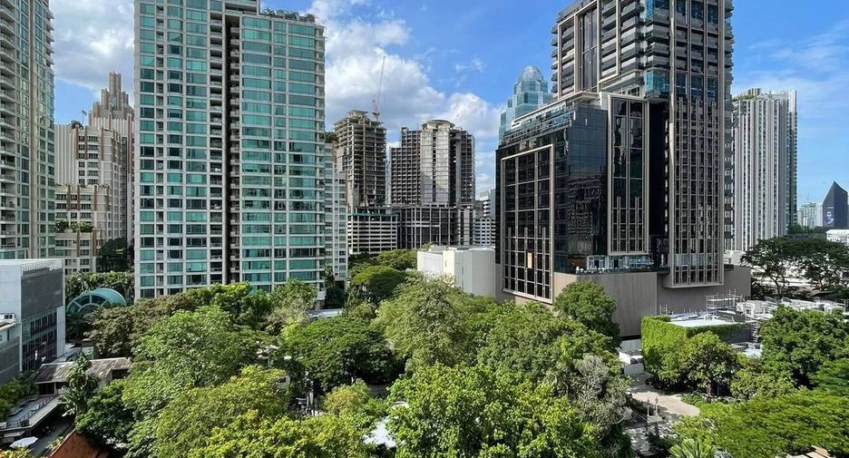 Wohnung zur Miete mit 2 Zimmer in Pathum Wan, Bangkok
