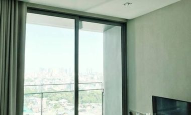 For sale 2 bedrooms condo in Khlong Toei, Bangkok