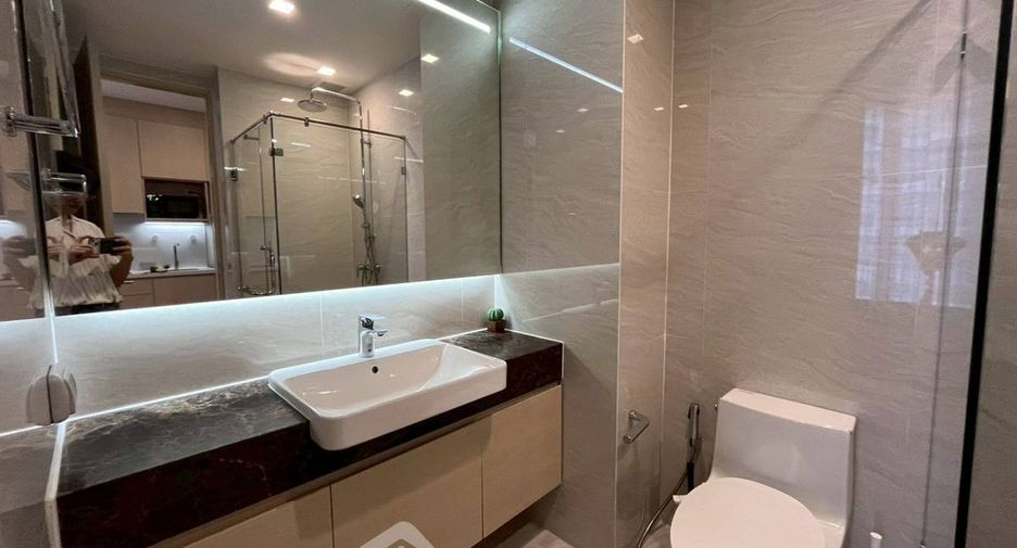 For rent 1 bed condo in Watthana, Bangkok