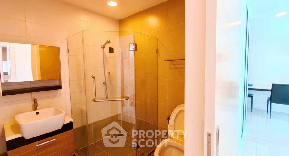 For rent and for sale 2 bedrooms condo in Phra Khanong, Bangkok