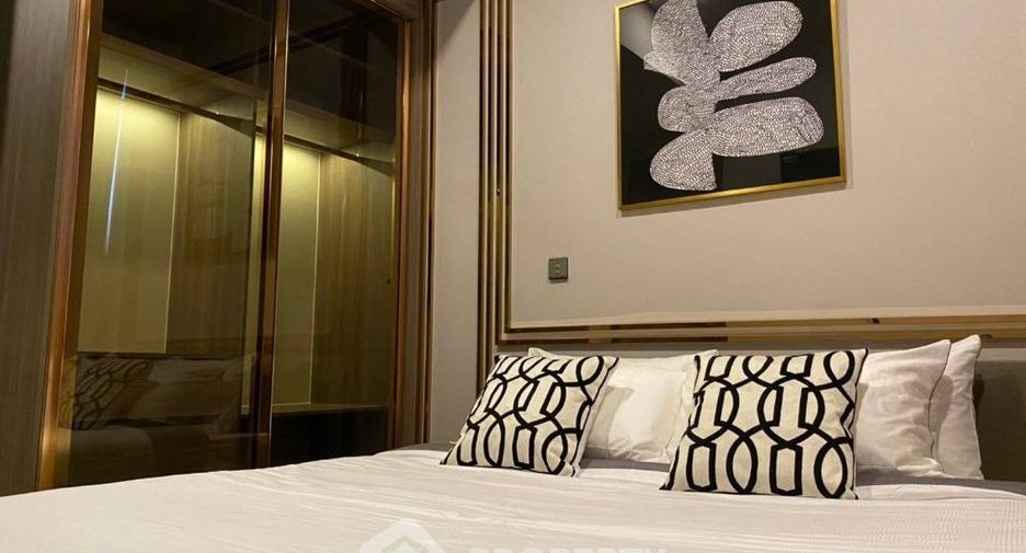 For sale 1 bed condo in Khlong Toei, Bangkok