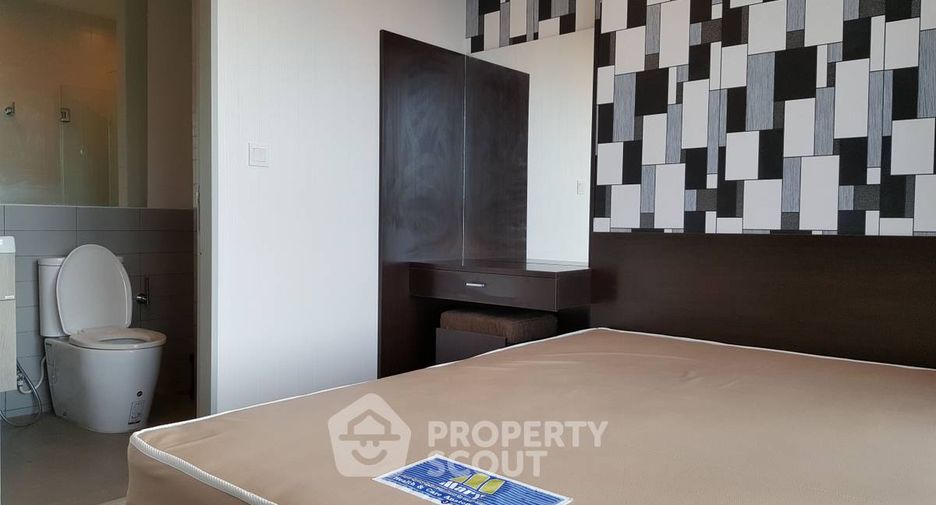 For sale 1 bed condo in Huai Khwang, Bangkok