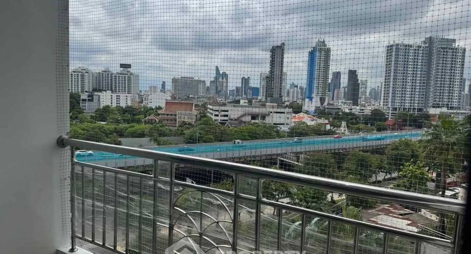 For sale 1 bed condo in Yan Nawa, Bangkok