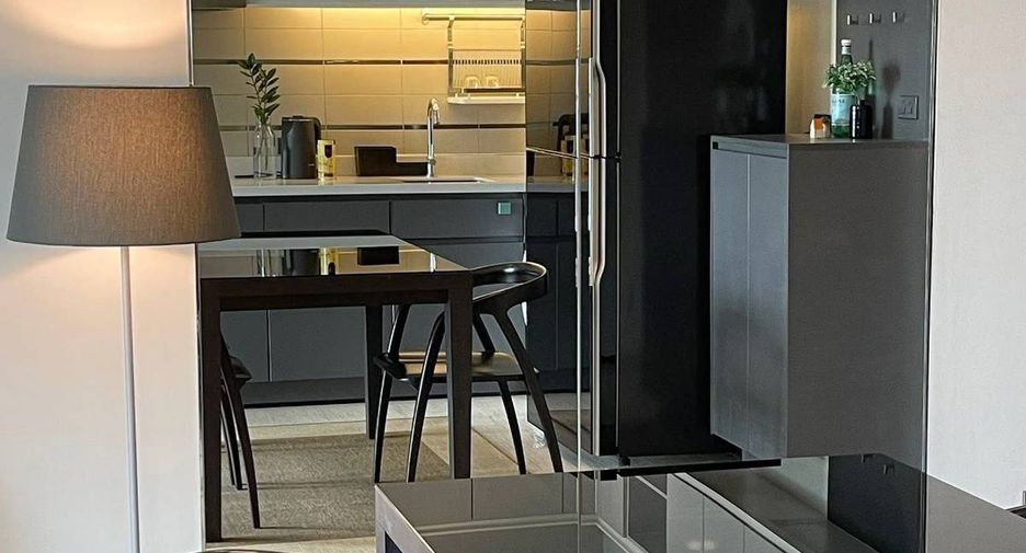 For rent and for sale 1 bed condo in Khlong Toei, Bangkok