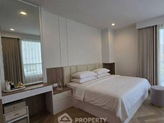For sale 2 bedrooms condo in Yan Nawa, Bangkok