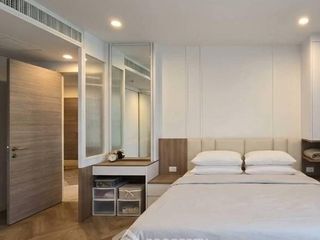 For sale 2 bedrooms condo in Yan Nawa, Bangkok