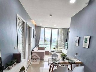 Condo en alquiler y en venta de 2 habitaciones en Huai Khwang, Bangkok
