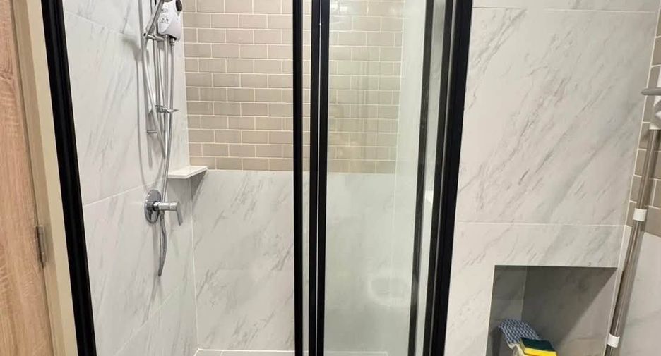 For rent 1 bed condo in Ratchathewi, Bangkok