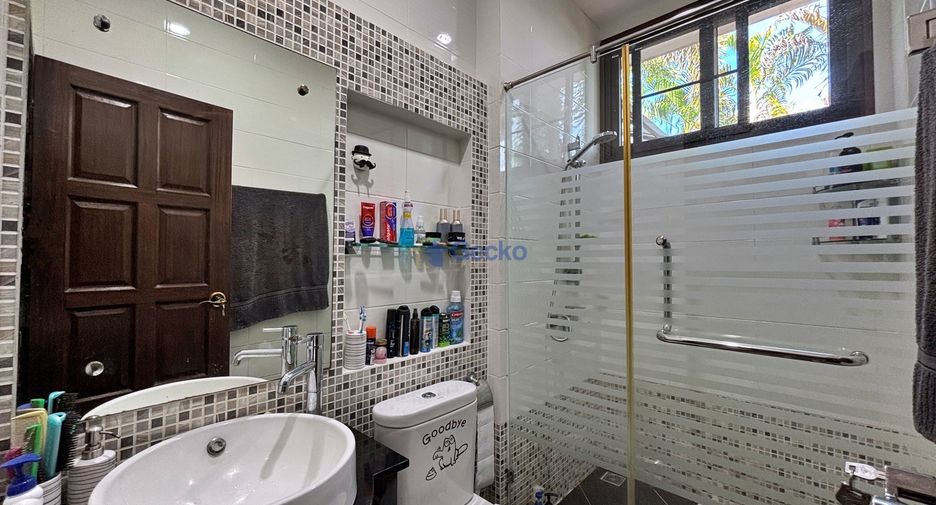 Haus zum Kauf mit 3 Zimmer in Huay Yai, Pattaya