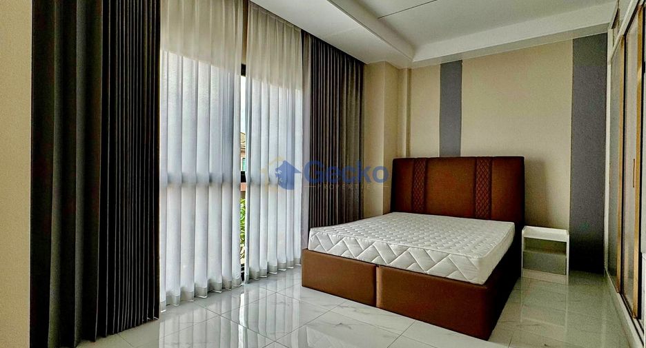À louer 4 chambres maison à Bang Lamung, Chonburi