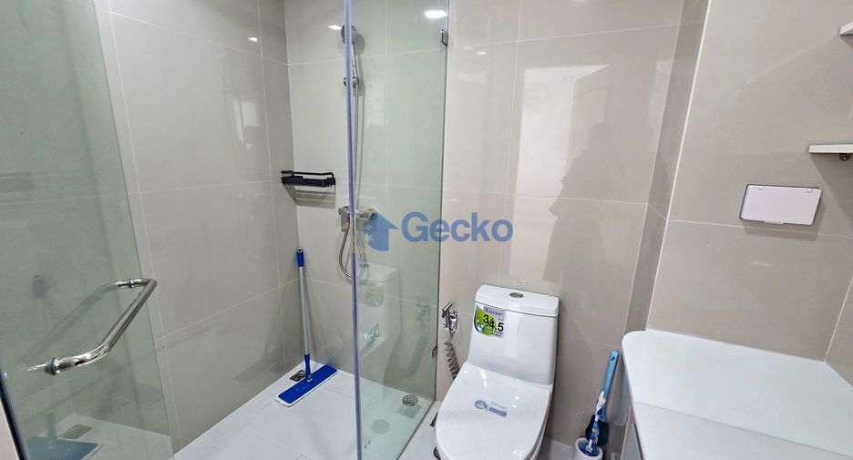 Wohnung zur Miete und zum Kauf mit 1 Zimmer in Bang Lamung, Chonburi