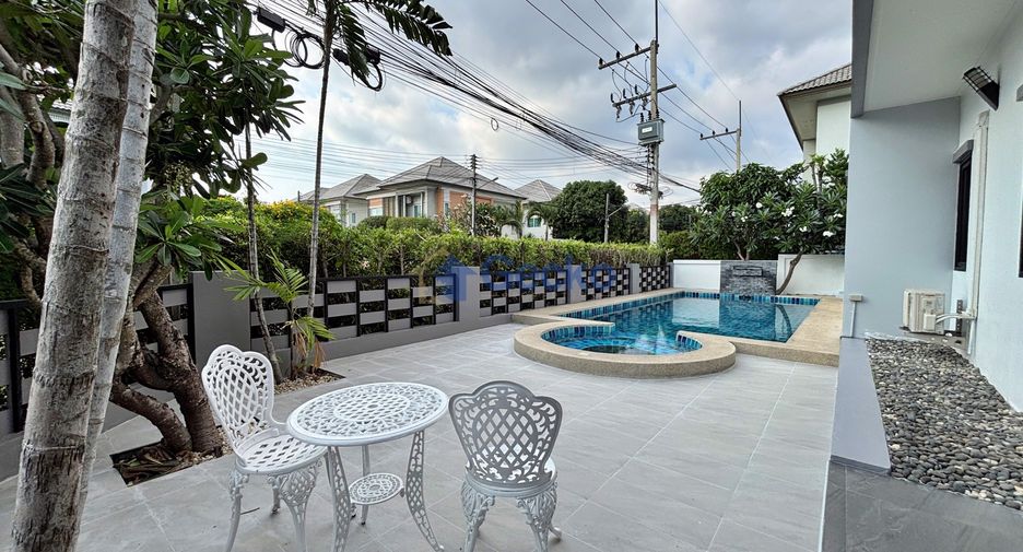 Haus zur Miete mit 3 Zimmer in Bang Lamung, Chonburi