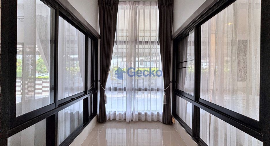 Haus zur Miete mit 3 Zimmer in Bang Lamung, Chonburi
